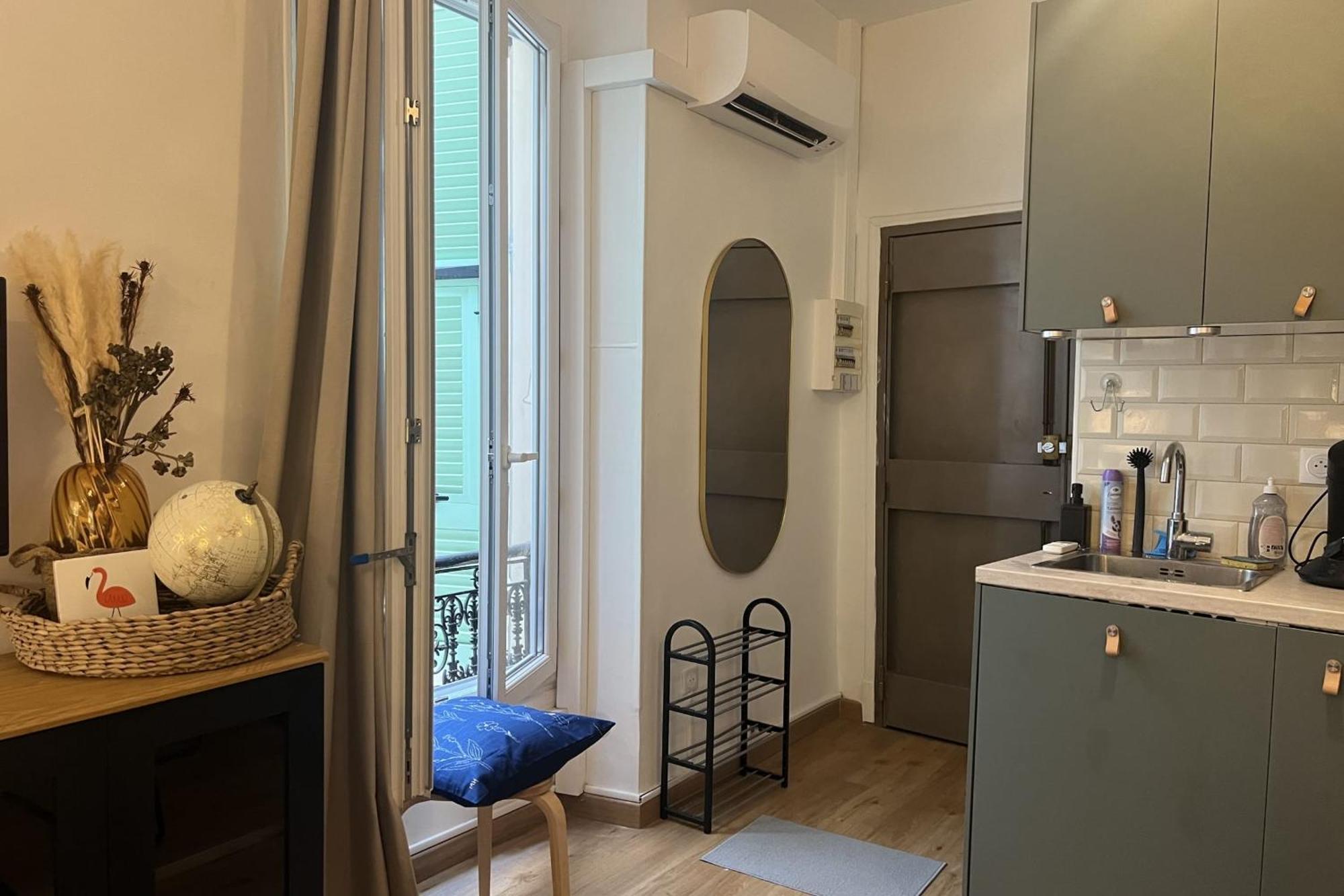 Cosy Air-conditioned In The Heart Of Appartamento Nizza